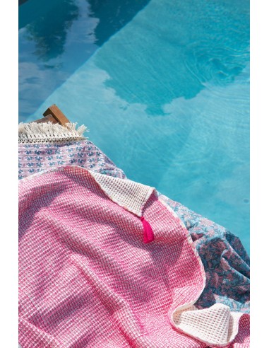 Lanita Beach Towel le des métaux précieux